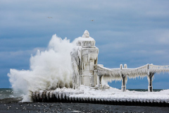 Chris_Parker_Frozen_Feaures