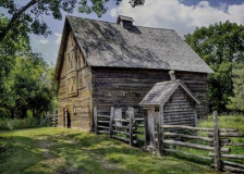 Pioneer_Farm_Barn_Lyle_Anderson